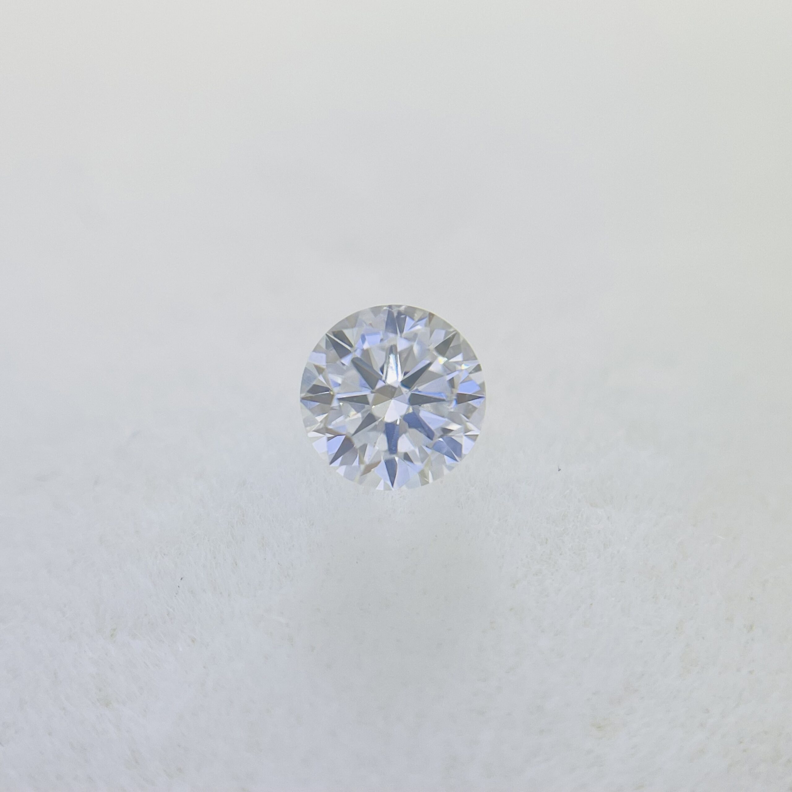 将来の墓じまいに備えて 遺骨ダイヤモンド・遺灰ダイヤモンドの製造 ライフジェムジャパン 公式サイト